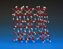 A crystal structure model of Gibbsite, Al(OH)3